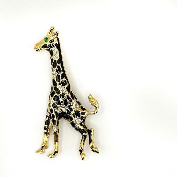 Giraffe Brooch Enameled Emerald Eye Gold Tone 3 inches Pin Animal Zoo - Picture 2 of 5